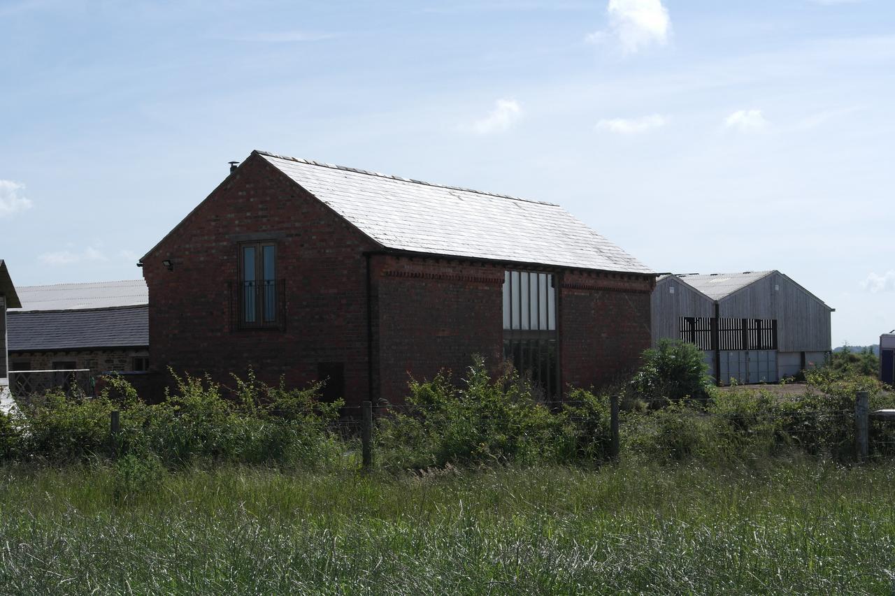 Handley Barn Silverstone Exterior photo